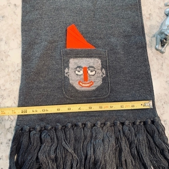 𝅺fendi Merino Wool Scarf - Picture 6 of 11